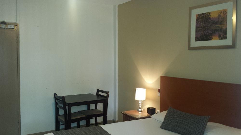 Darwin City Edge Motel & Suites Экстерьер фото