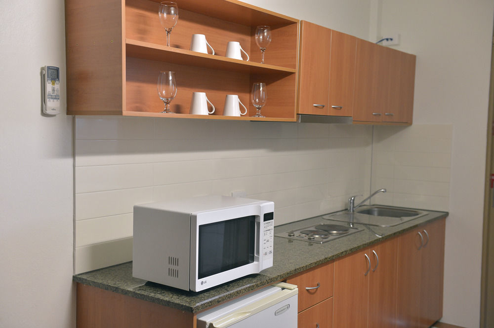 Darwin City Edge Motel & Suites Экстерьер фото