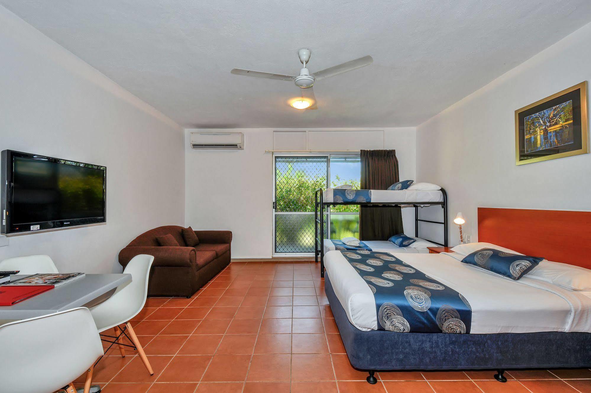 Darwin City Edge Motel & Suites Экстерьер фото