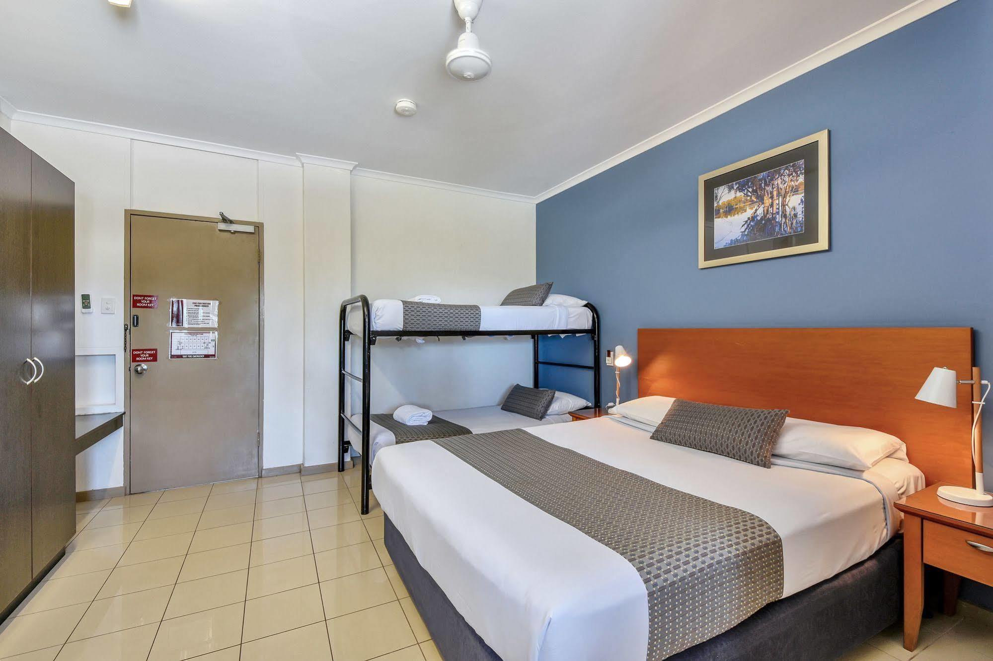 Darwin City Edge Motel & Suites Экстерьер фото