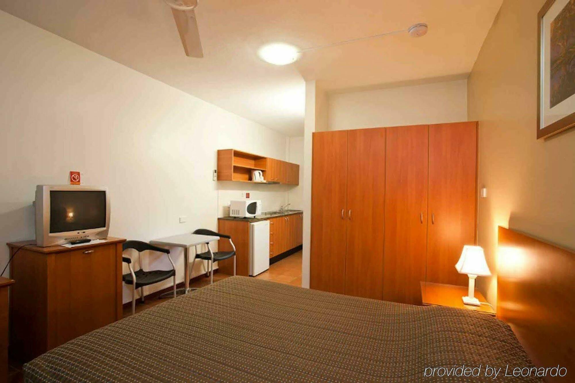Darwin City Edge Motel & Suites Номер фото